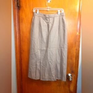 Mr Jax Women's 100% Virgin Wool Taupe Tan Skirt About 32in Long Size 12
